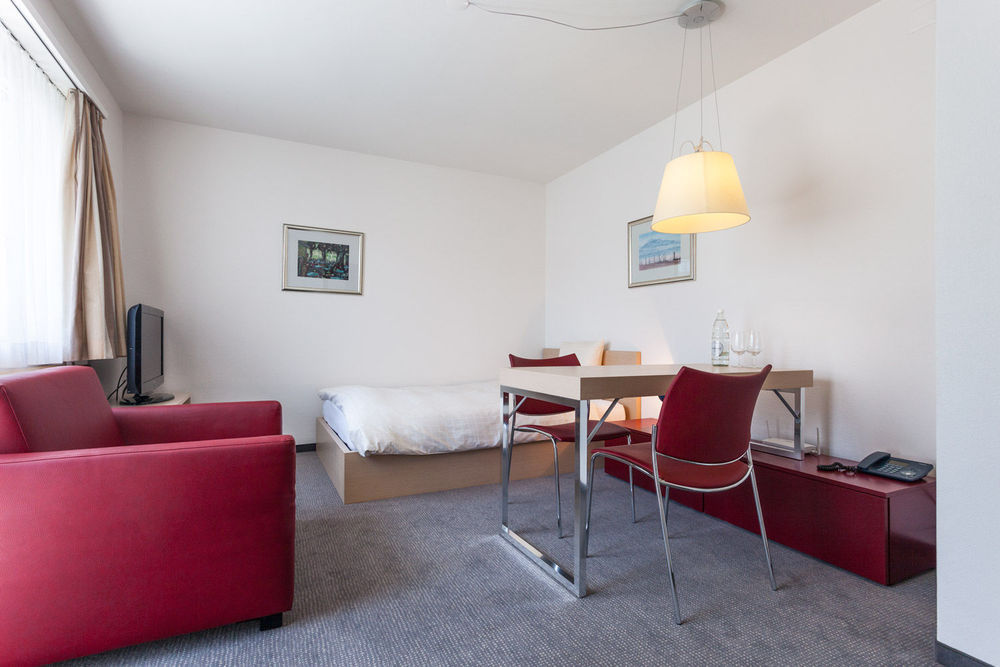 Ema House Hotel Suites Zúrich Habitación foto